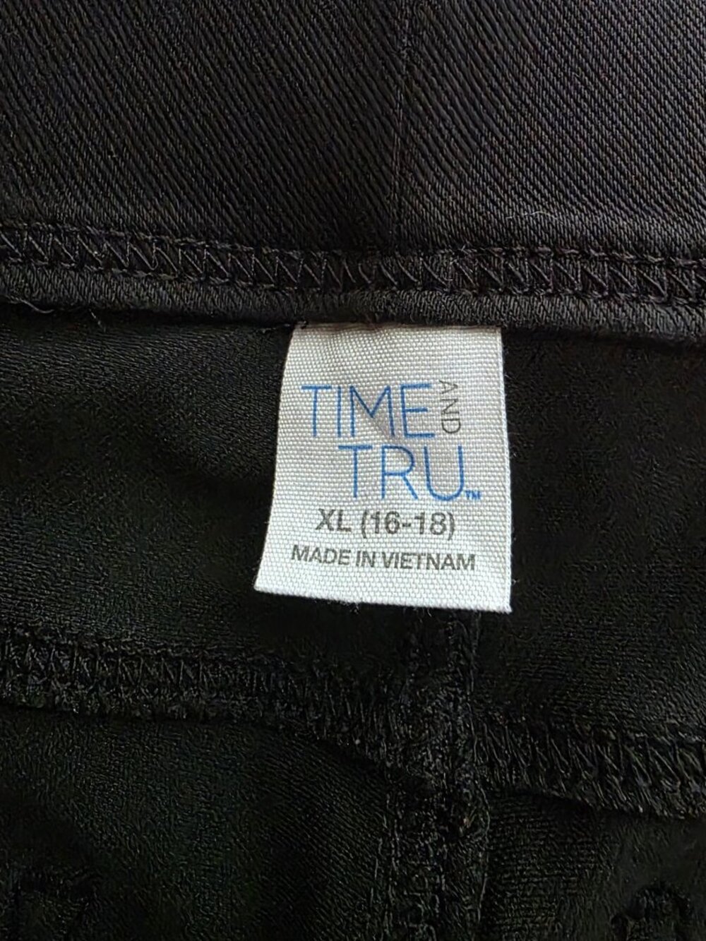 Time And Tru Womens Cropped Jeggings Jeans Pull On Comfort Waist Black Size XL - Picture 4 of 7